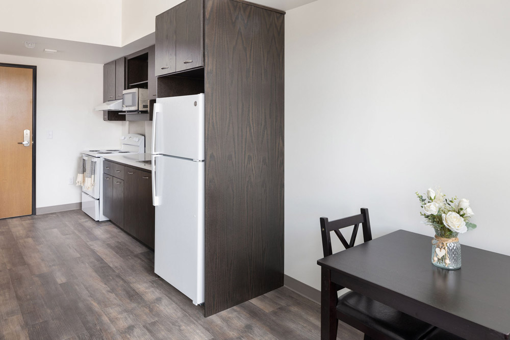 Hattie-Redmond-Apartamentos-HomeForward6